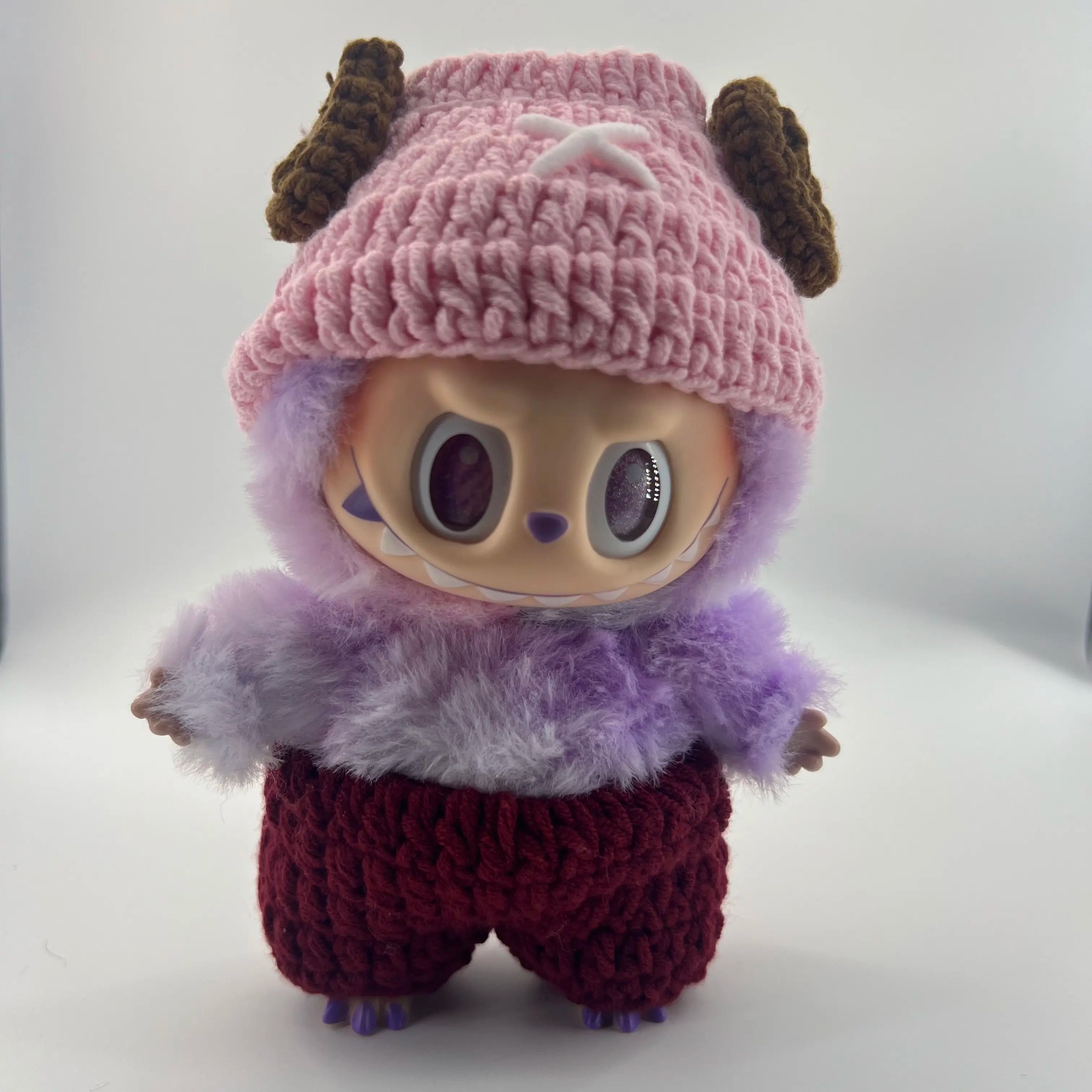 Labubu V3 Front High-Energy-Serie US Spot Goods Lovely Handsome Doll with Couture Wardrobe Labubu Doll - LaBuBus Monster