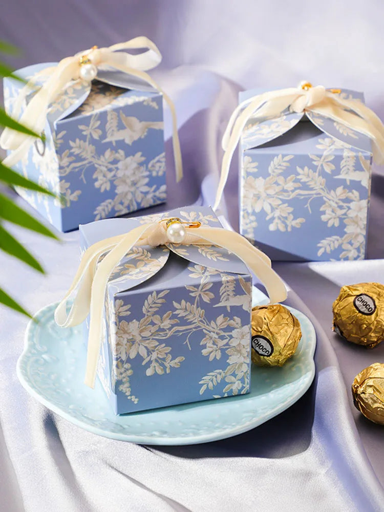 Small Gift Boxes 50 Pack Wedding Favor Party Boxes 7x7x7cm