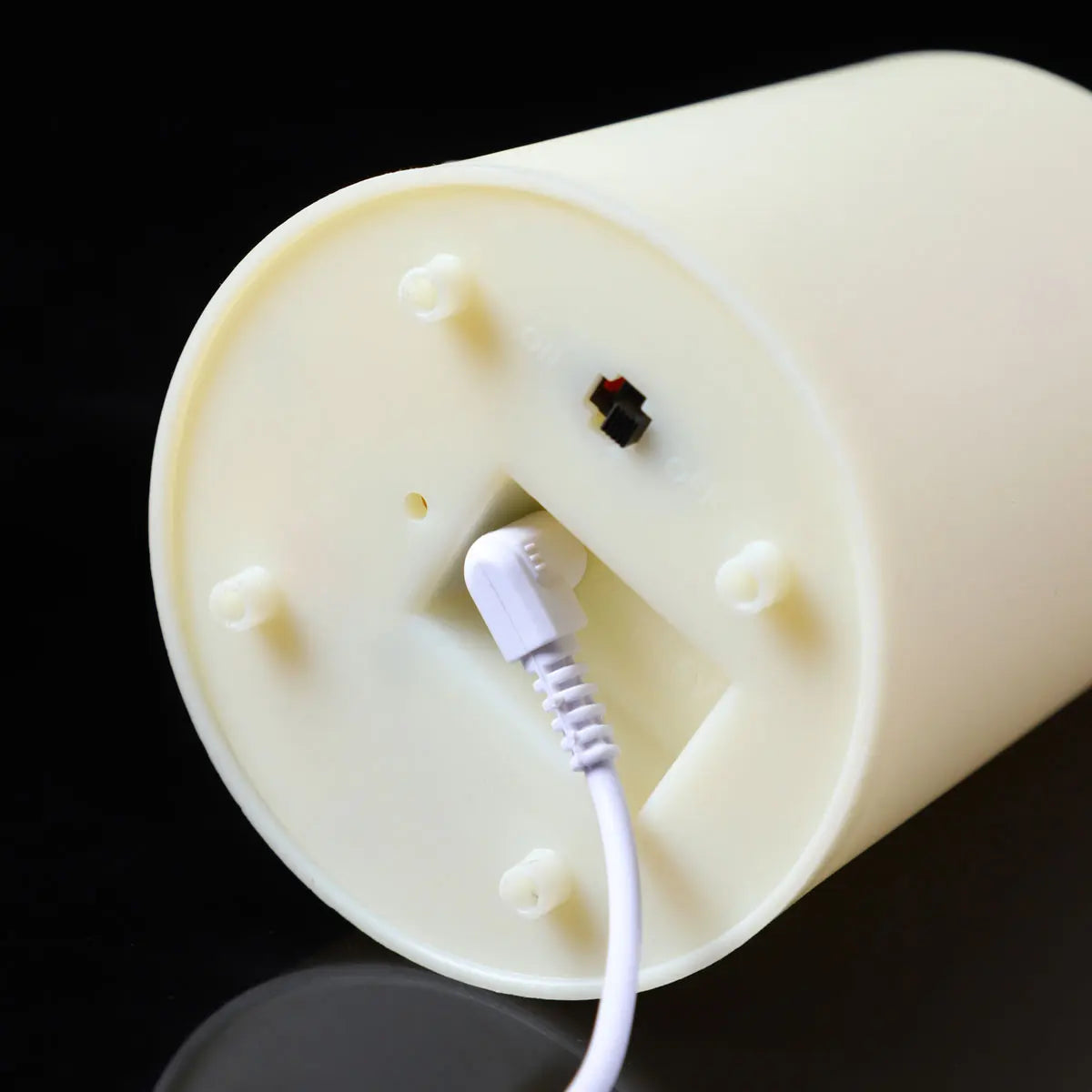 1 or 3 Pieces Birthday USB Charge Remote Control LED Decorative Moving Wick Candles, 10/12.5/15 cm Rechargeable Dancing Church Candles